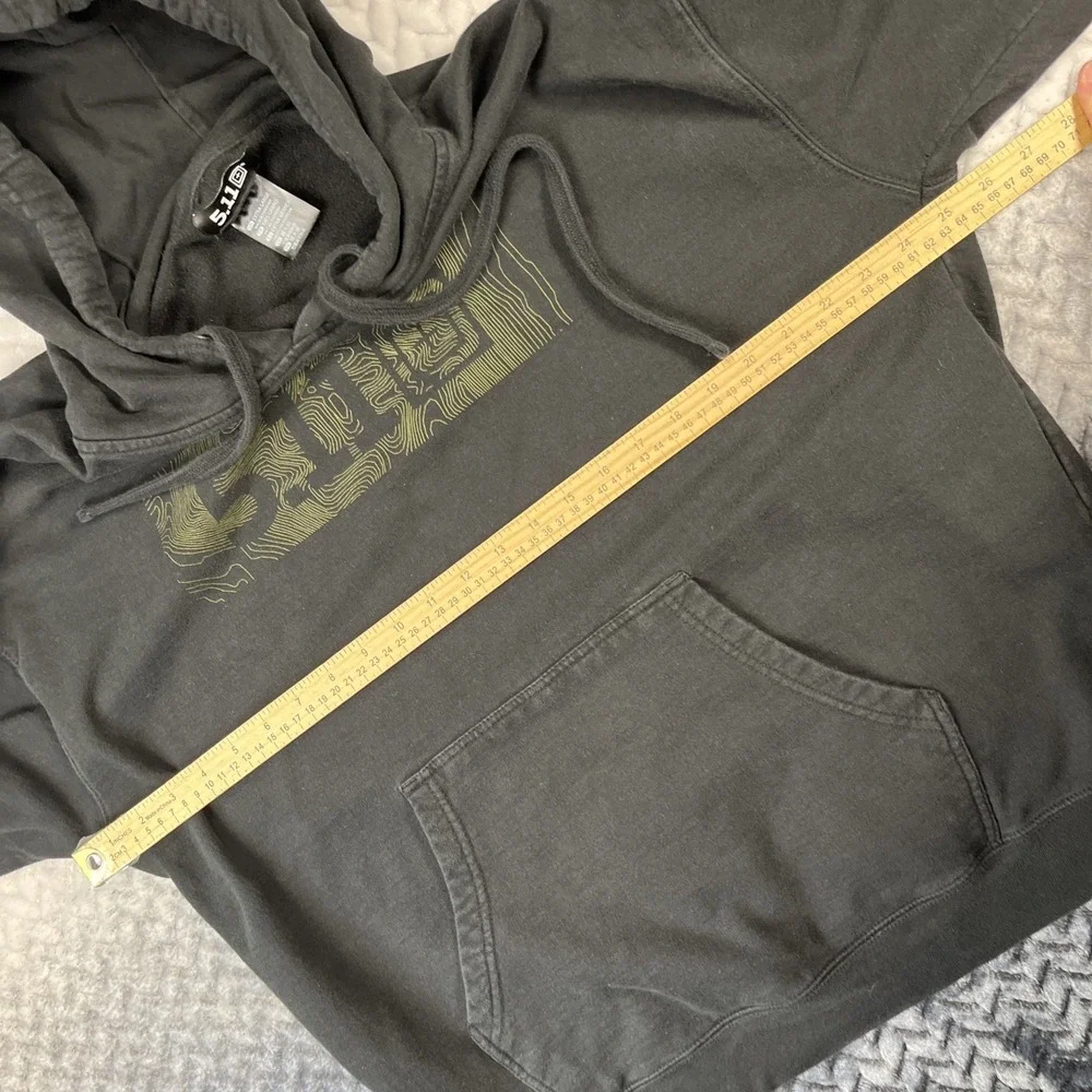 5.11‎ Tactical Hoodie Mens Size M Black Camo Logo Pullover Sweatshirt Sweater - Picture 5 of 8